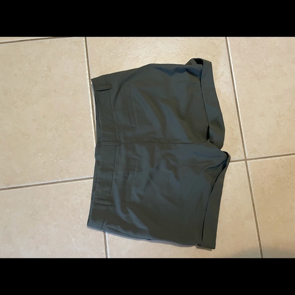 Shorts - Picture 2 of 2